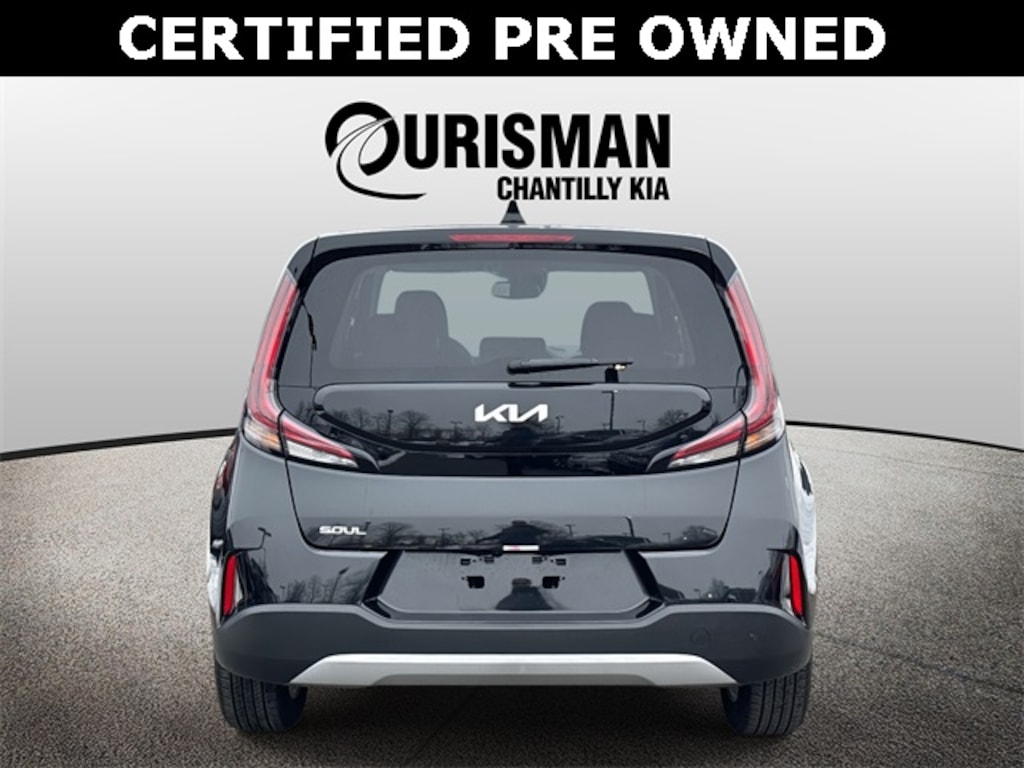 Used 2024 Kia Soul S Hatchback