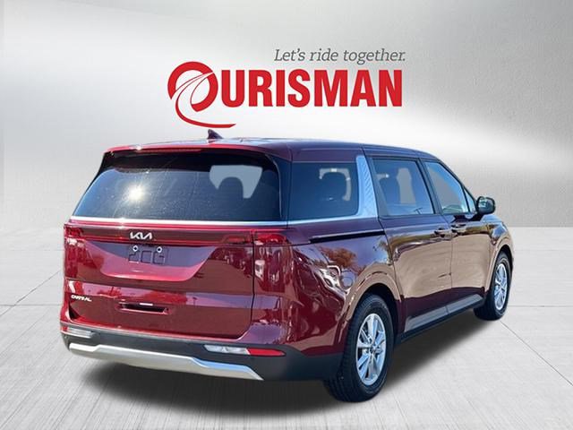 2024 Kia Carnival LX photo 2