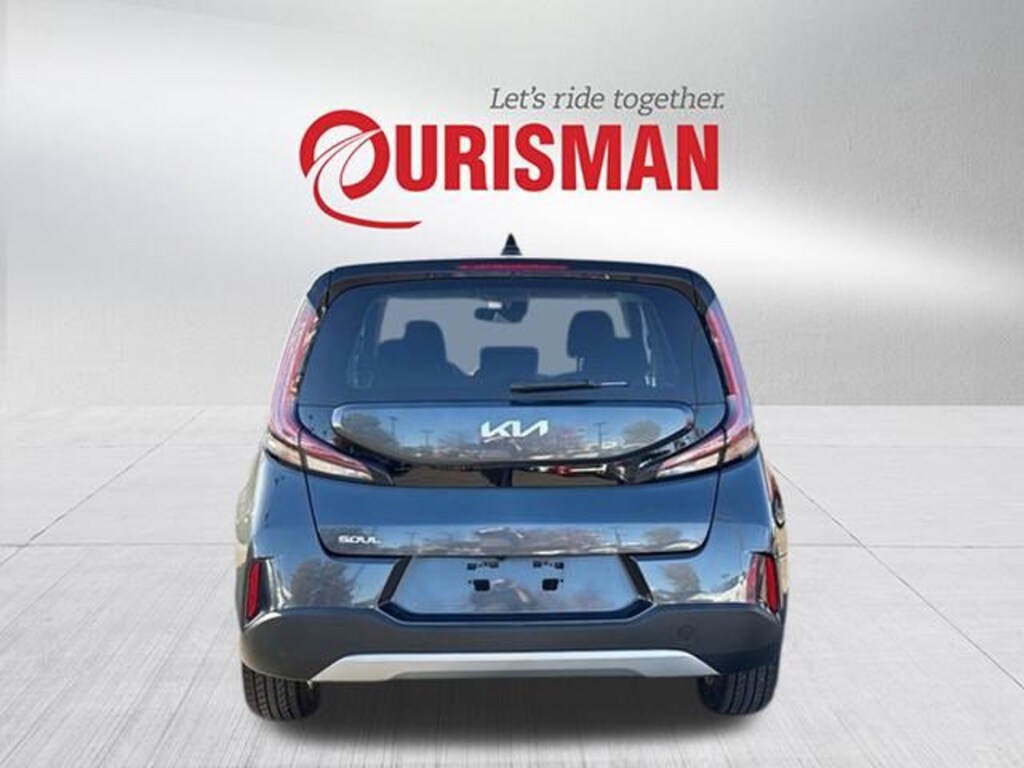 Used 2023 Kia Soul LX Hatchback