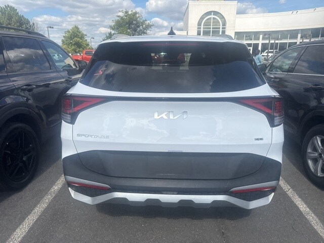 2023 Kia Sportage EX photo 3