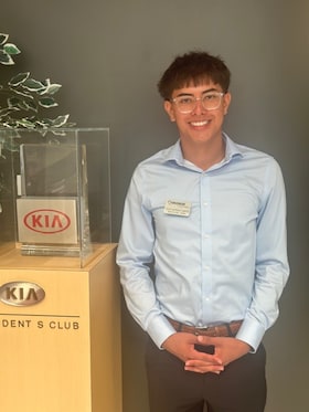 Staff member Edgar Serrano from ID_c62fc77266f6