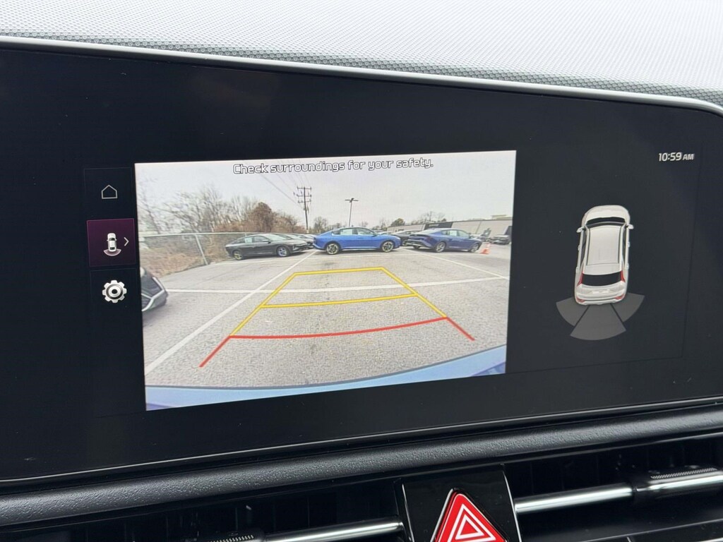 Used 2024 Kia Niro EX SUV