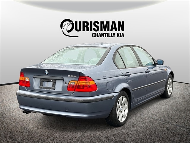 Used 2002 BMW 3 Series Base with VIN WBAEV33462KL58568 for sale in Chantilly, VA