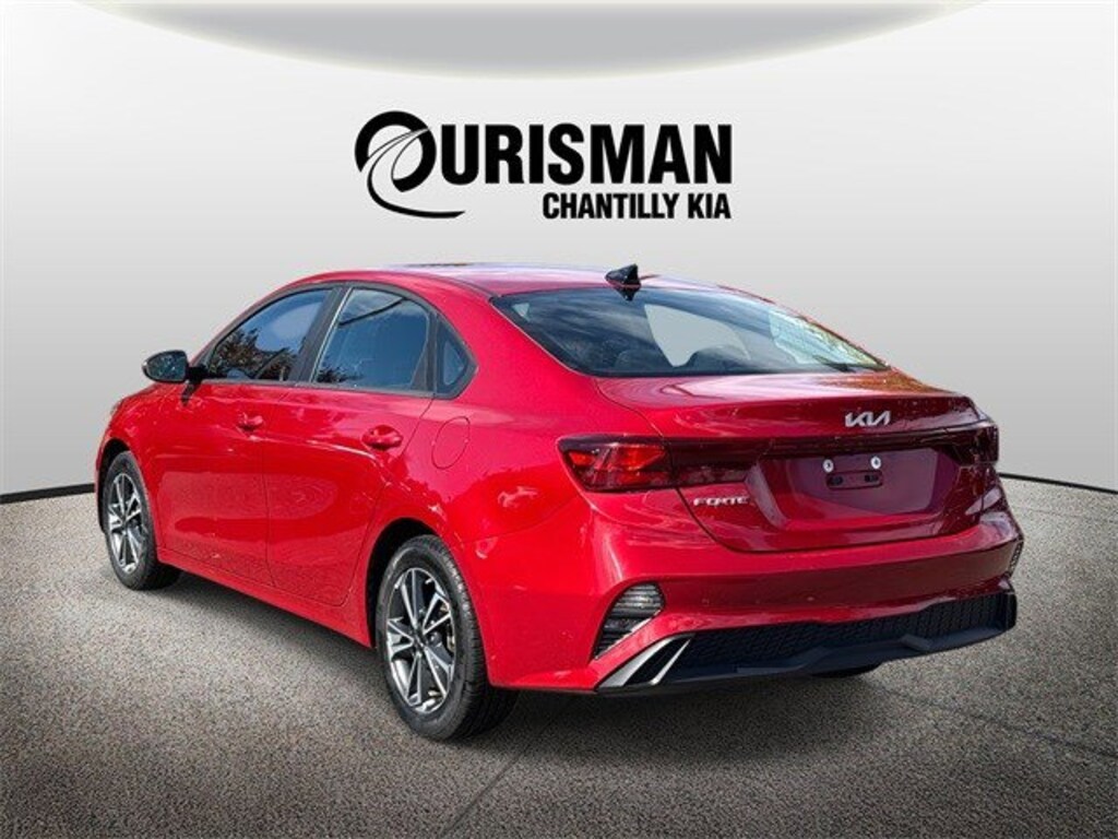 Used 2024 Kia Forte LXS Sedan