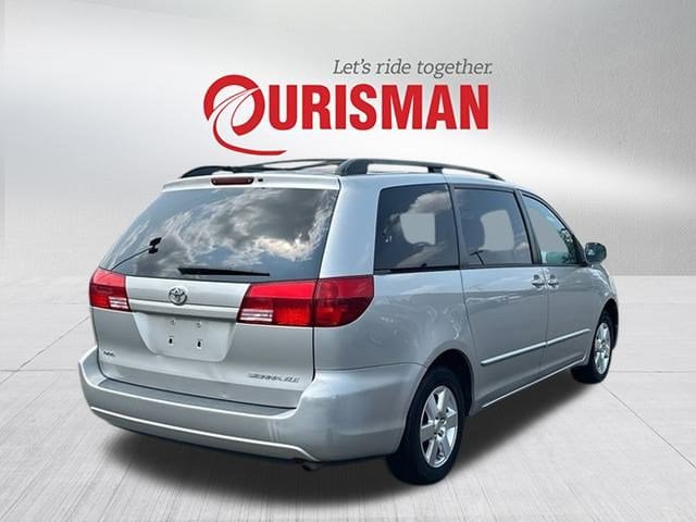 Used 2004 Toyota Sienna XLE with VIN 5TDZA22C14S150676 for sale in Chantilly, VA