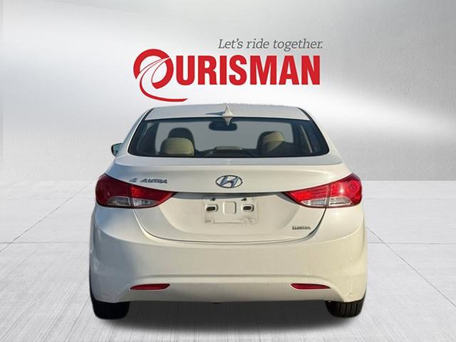 2013 Hyundai Elantra Limited photo 3