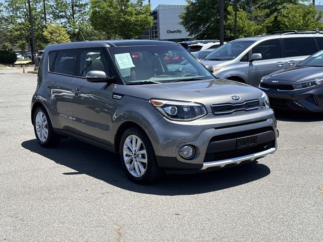 2017 Kia Soul 2.0L + 6 A/T's photo