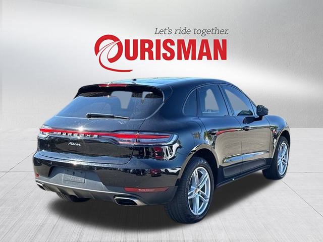 2021 Porsche Macan Base photo 2