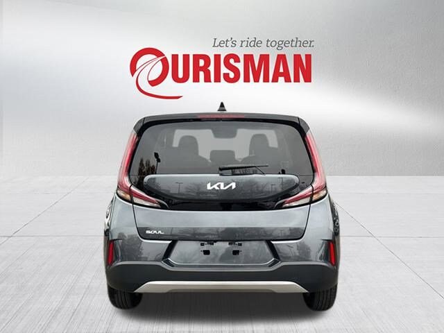 2025 Kia Soul LX photo 3