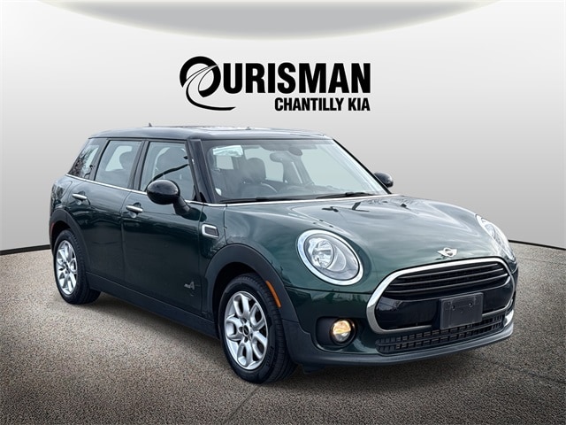 2017 MINI Clubman Base's photo