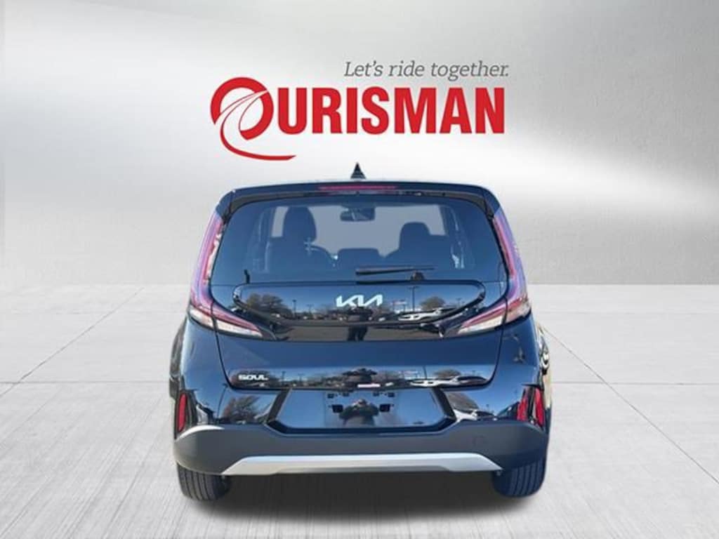 Used 2024 Kia Soul LX Hatchback