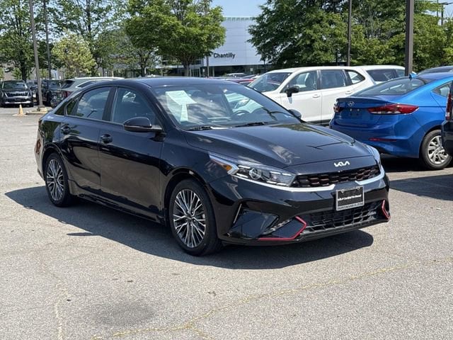 2023 Kia Forte GT-Line AT's photo