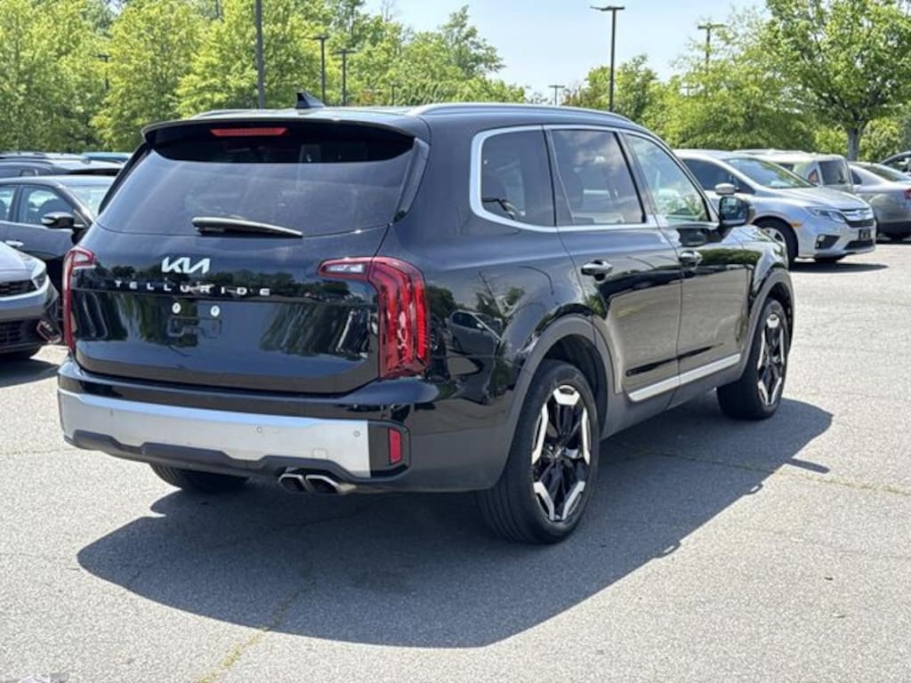 Used 2023 Kia Telluride S SUV