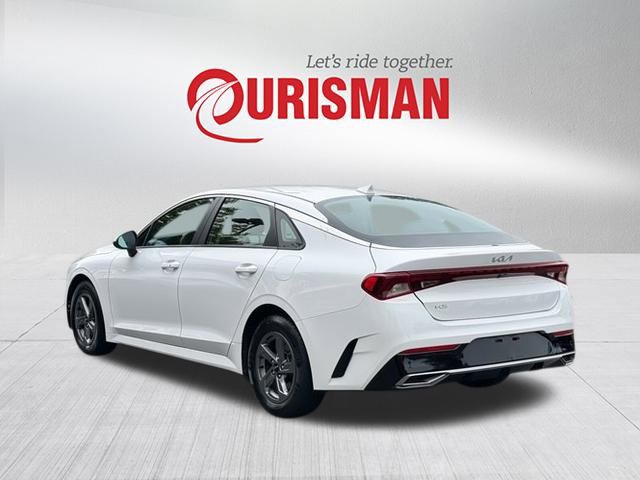 2023 Kia K5 LXS photo 4