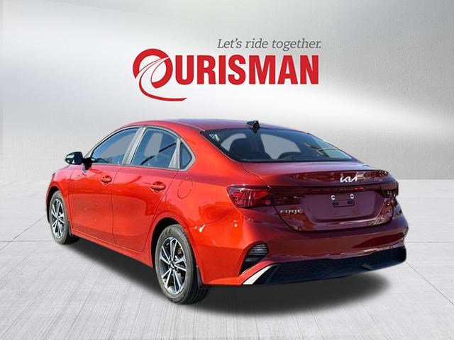 2023 Kia Forte LXS photo 3