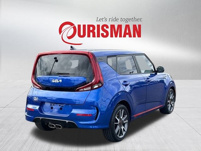 2022 Kia Soul GT-Line Turbo photo 2