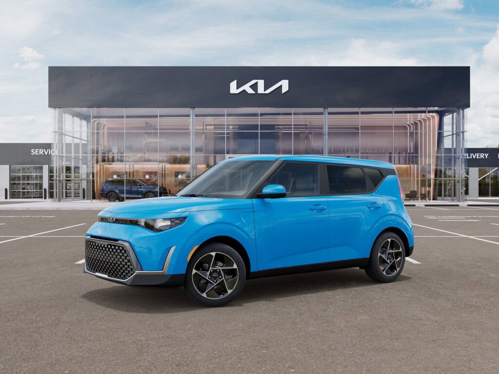 2025 Kia Soul EX photo 3