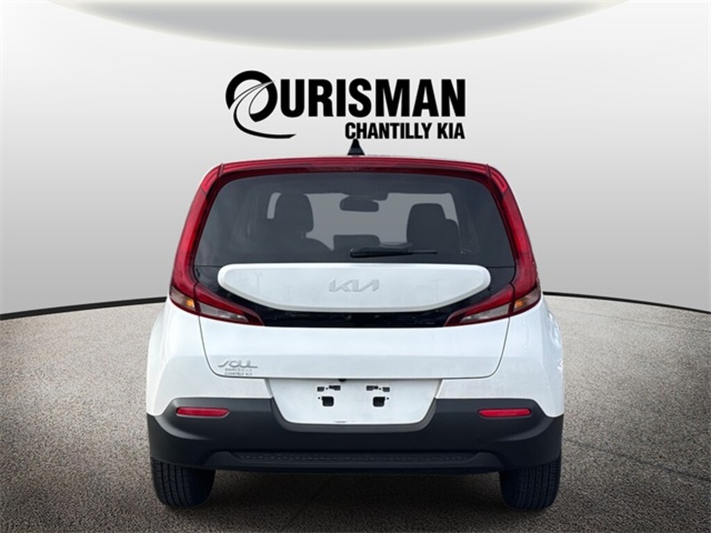 Used 2022 Kia Soul LX Hatchback