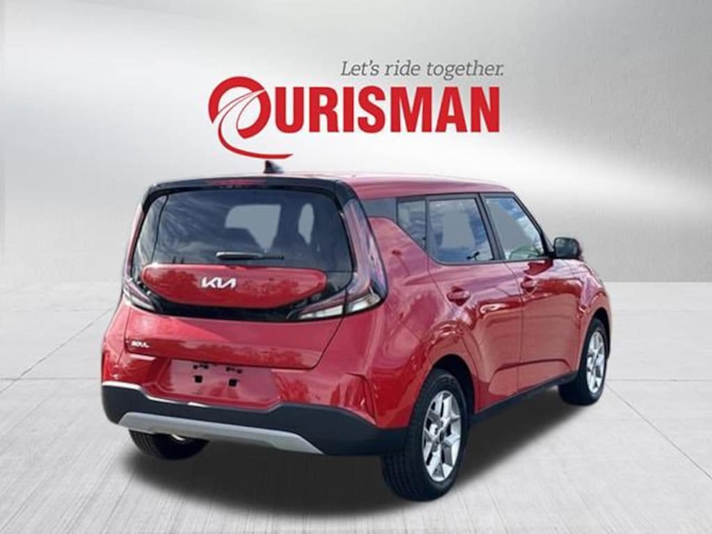 Used 2023 Kia Soul LX Hatchback