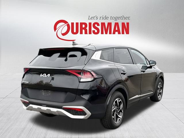 2023 Kia Sportage LX photo 2