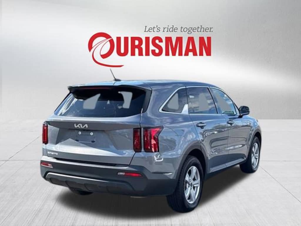 Used 2023 Kia Sorento LX SUV