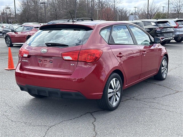 Used 2013 Kia Forte EX with VIN KNAFU5A22D5667296 for sale in Chantilly, VA