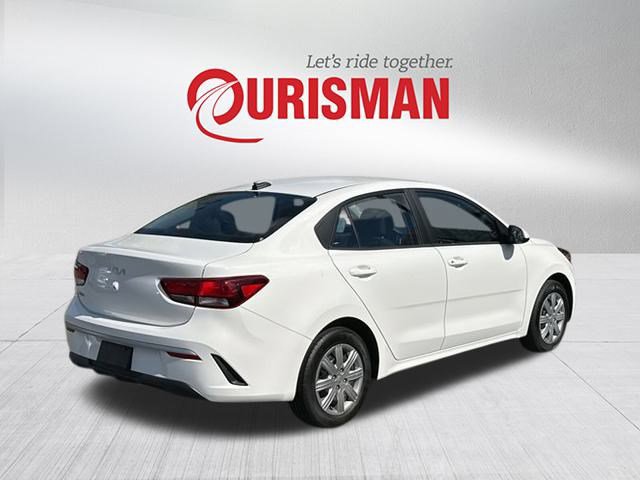 2023 Kia Rio LX photo 2