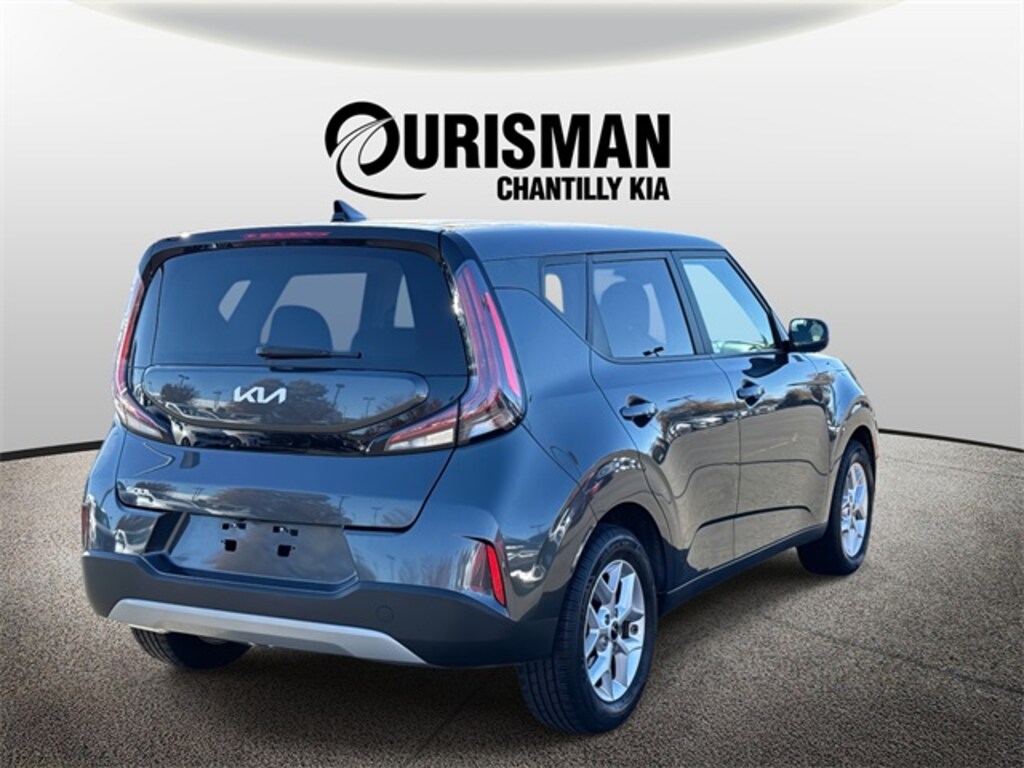 Used 2024 Kia Soul LX Hatchback