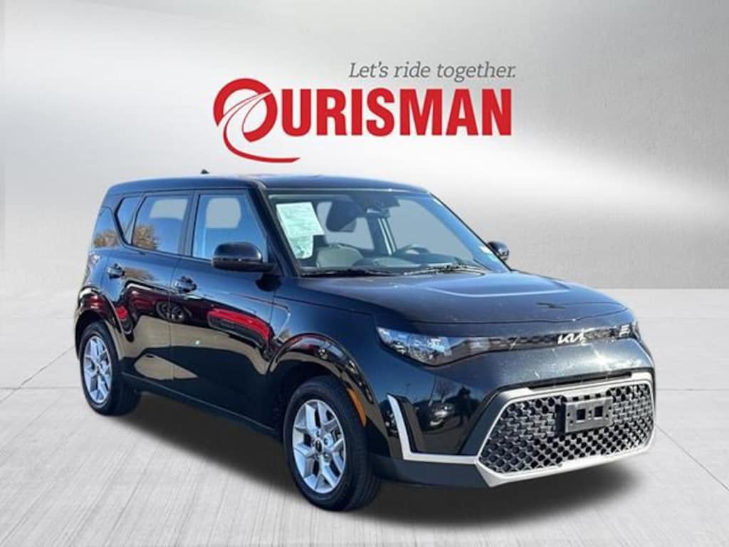Used 2024 Kia Soul LX Hatchback