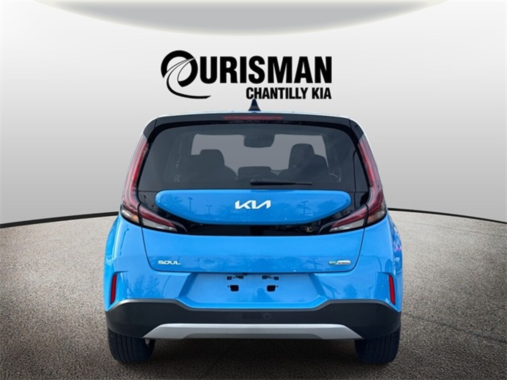 Used 2024 Kia Soul EX Hatchback