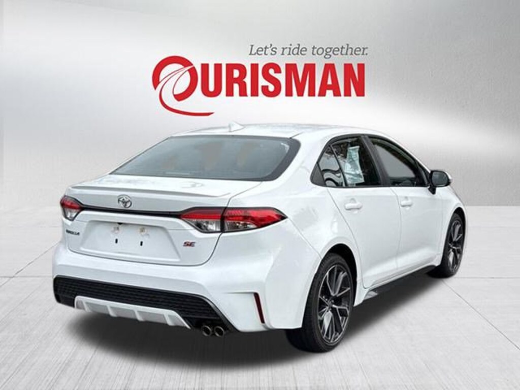 Used 2022 Toyota Corolla SE Sedan