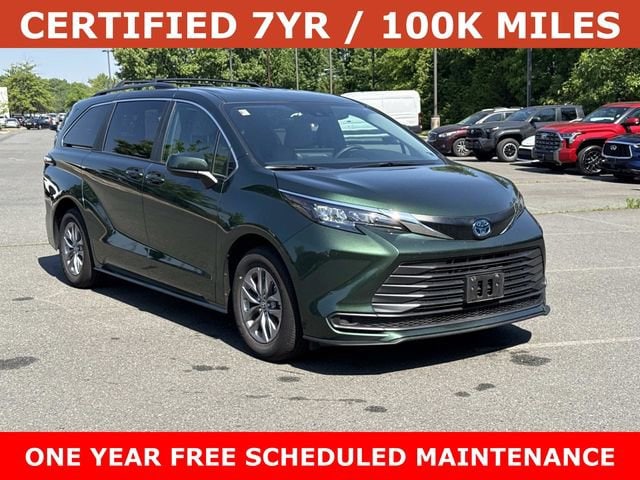 2025 Toyota Sienna Van Passenger Van 