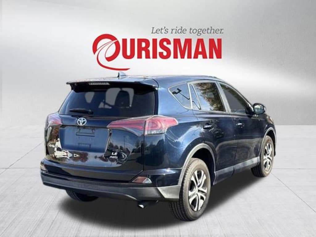 Used 2018 Toyota RAV4 LE SUV