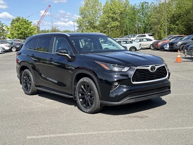 2026 Toyota Highlander SUV 