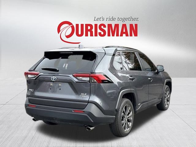 2023 Toyota RAV4 Hybrid XLE Premium photo 2