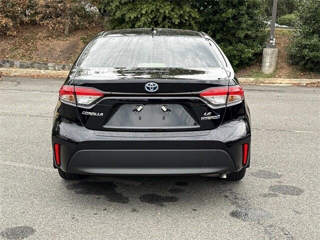 2024 Toyota Corolla Hybrid LE photo 2