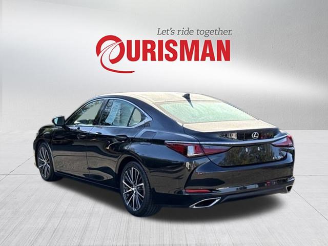 2023 Lexus ES 350 photo 4