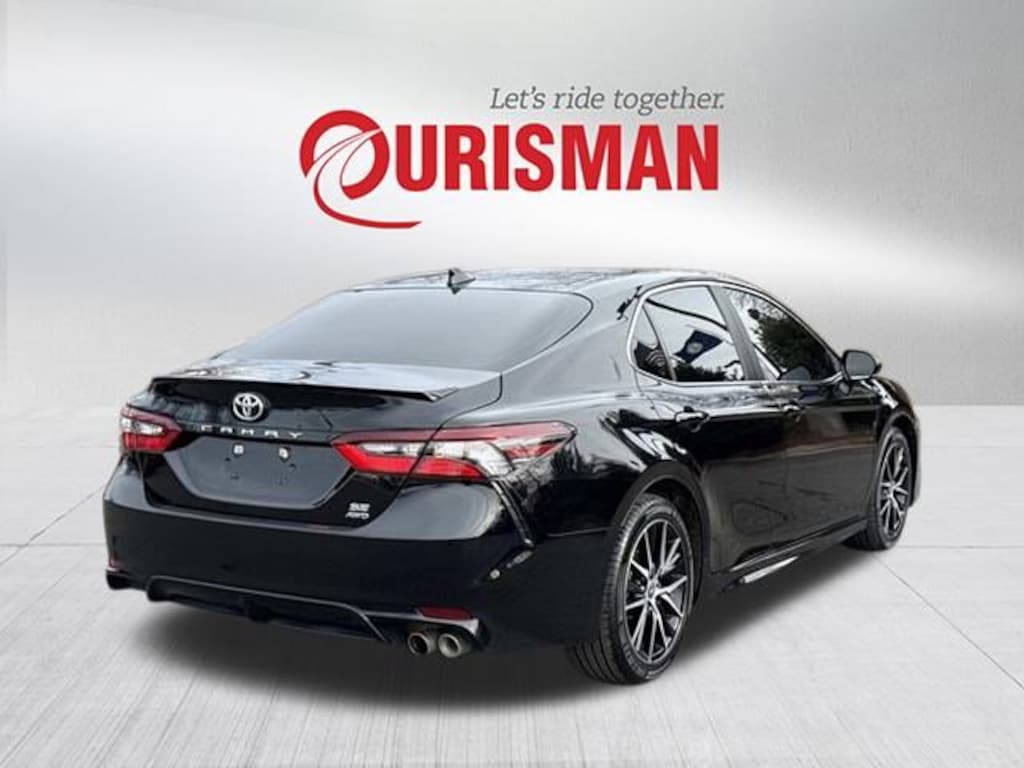 Used 2024 Toyota Camry SE Nightshade Sedan