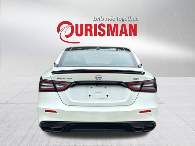 2023 Nissan Maxima SR photo 3