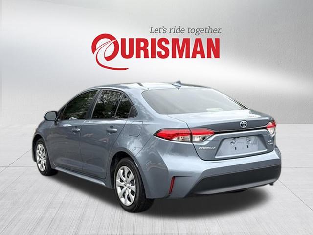 2025 Toyota Corolla Hybrid LE photo 4