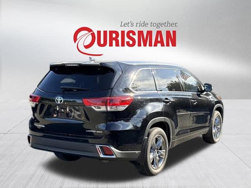Used 2018 Toyota Highlander Limited Platinum V6 SUV