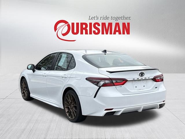 2023 Toyota Camry SE photo 3