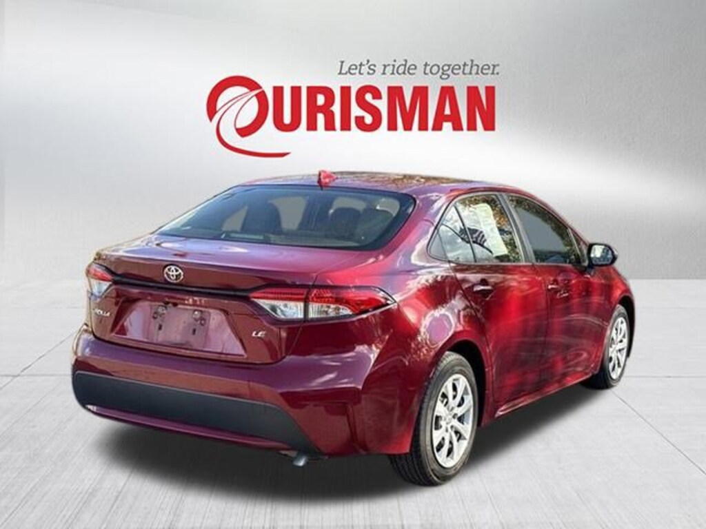 Used 2022 Toyota Corolla LE Sedan