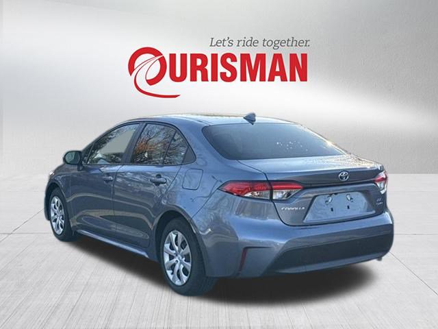 2025 Toyota Corolla Hybrid LE photo 4