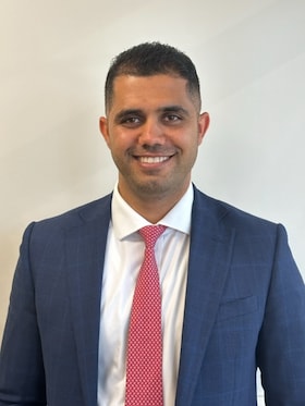 Staff member Poya Sadeq from ID_b94564a9327e