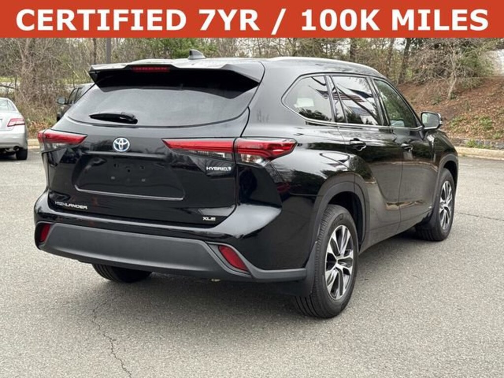 Used 2022 Toyota Highlander Hybrid XLE SUV