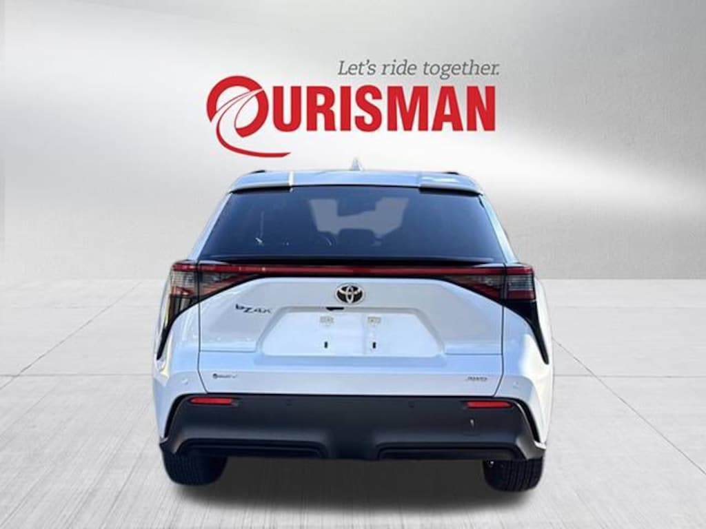 Used 2024 Toyota bZ4X XLE SUV