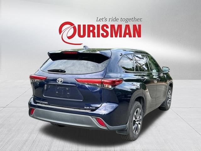 Used 2020 Toyota Highlander XLE with VIN 5TDGZRBH3LS507603 for sale in Chantilly, VA