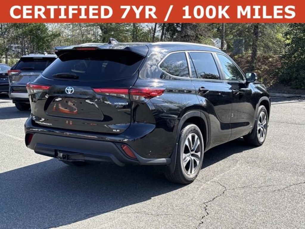 Used 2023 Toyota Highlander Hybrid XLE SUV