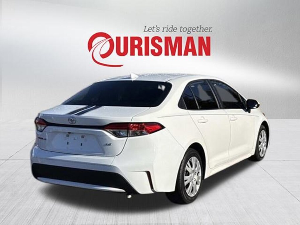 Used 2020 Toyota Corolla LE Sedan